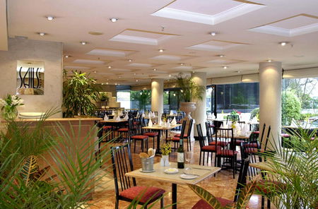 Bayview On The Park Hotel - Accommodation Gold Coast 3