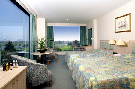 Bayview On The Park Hotel - Accommodation Gold Coast 4