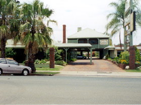 Pioneer Lodge Motel - Accommodation Gold Coast 0