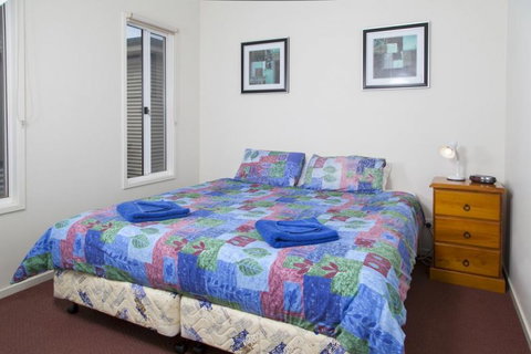 Sundowner Cabin And Tourist Park - Accommodation Gold Coast 12