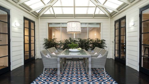 The Summer House - Accommodation Gold Coast 2