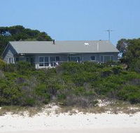 Island Beach Escape - Accommodation Gold Coast