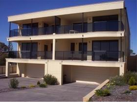 The Lighthouse Accommodation - Accommodation Gold Coast 0