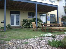 Victor Apartments - Cheri-On-Sea Apartment - Accommodation Gold Coast 0