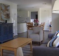 Saltaire Yellow - Accommodation Gold Coast