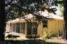 Wilkadene Cottage - Gold Coast 4U 0