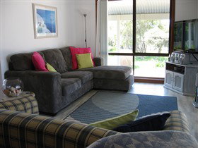 Ocean Break - Accommodation Gold Coast 0