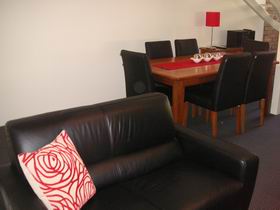 Ralston Townhouse - Accommodation Gold Coast 0