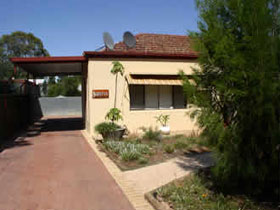 Loxton Smiffy's Bed And Breakfast (Sadlier Street) - Accommodation Gold Coast 0