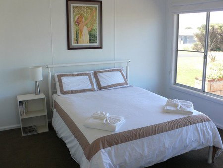 Beachport Escape - Accommodation Gold Coast 3