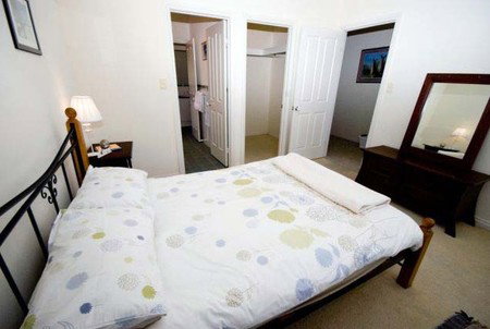 Roo's Place - Accommodation Gold Coast 4