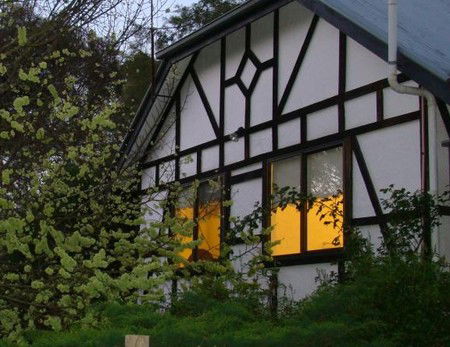 Riddlesdown Cottage - Gold Coast 4U 2