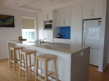 Lincoln View Holiday Home - Accommodation Gold Coast 3