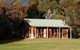 Murray's Country Cottages - thumb 1