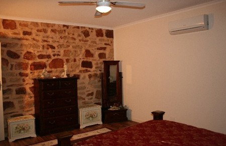 Meaney's Rest - Accommodation Gold Coast 5