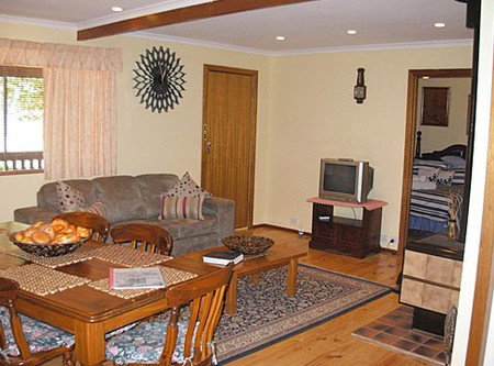 The Liteva Beach House - Accommodation Gold Coast 4