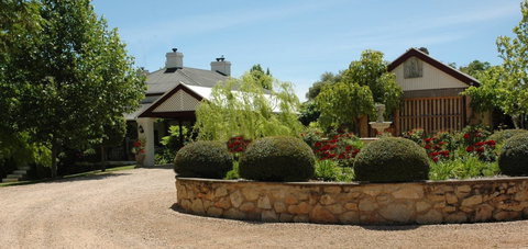 Paringa House B&B Stone Cottages - Accommodation Gold Coast 3