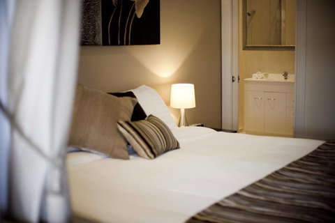 Balcony On Sixth Lodge - Accommodation Gold Coast 1