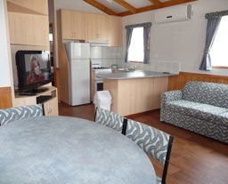 Victor Harbor Holiday And Cabin Park - Accommodation Gold Coast 0