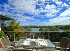 Riverscape Holiday Home - Accommodation Gold Coast 1