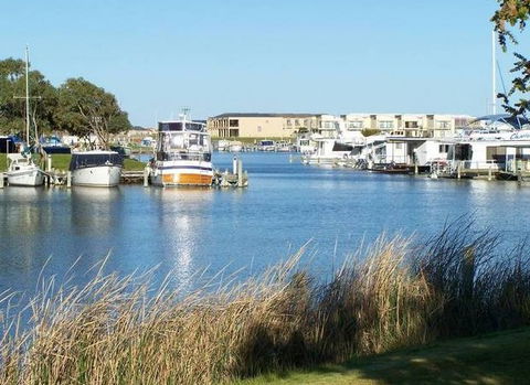 Villa Hindmarsh - Accommodation Gold Coast 0
