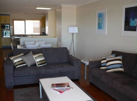 Moana Beach Holiday Apartments - Accommodation Gold Coast 6