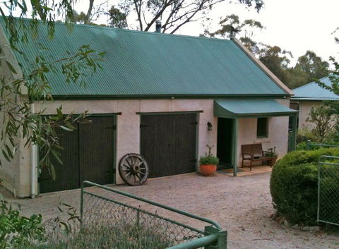St Helens Cottages- Coach House - Accommodation Gold Coast 9