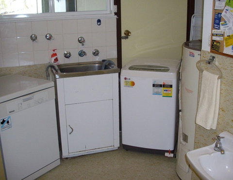 Riverfront Holiday House - Accommodation Gold Coast 1