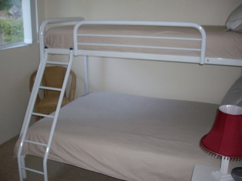 Riverfront Holiday House - Accommodation Gold Coast 5