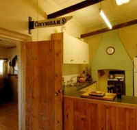 Conyngham Cottage - Accommodation Gold Coast