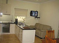 Naracoorte Cottages - MacDonnell House - Accommodation Gold Coast 3