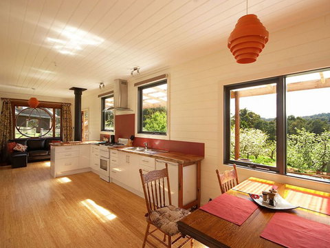 Elvenhome Farm Cottage - Accommodation Gold Coast 2