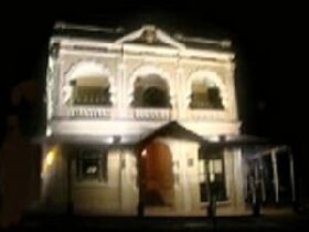 Empire Hotel - Accommodation Gold Coast 0