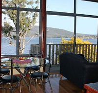 Driftwood Cottages - Beach House
