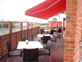 Formby Hotel - Accommodation Gold Coast 0