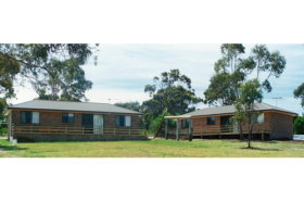 Yaringa Holiday Cottages - Accommodation Gold Coast 0