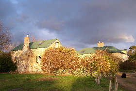 Cleburne - Accommodation Gold Coast 0