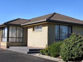 Vera May Apartment - Accommodation Gold Coast 0