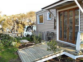 Flotsam Studio - Accommodation Gold Coast 0