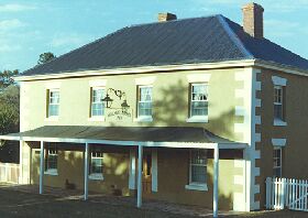 Wilmot Arms Inn - Accommodation Gold Coast 0