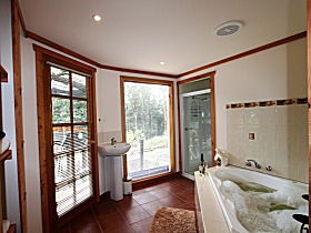 Love Grove Guest House - Accommodation Gold Coast 0