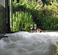 Escape To - Accommodation Gold Coast