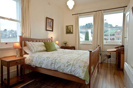 Old Bank B&B - Accommodation Gold Coast 1