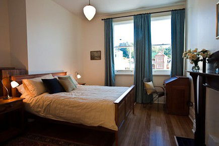 Old Bank B&B - Accommodation Gold Coast 3