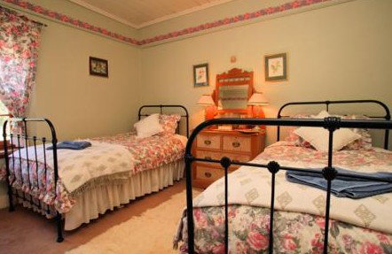 Wilmot Arms Inn - Accommodation Gold Coast 5