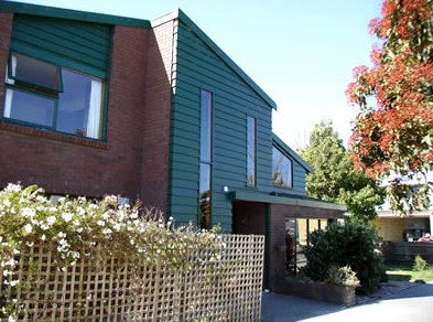 St Helens Backpackers - Accommodation Gold Coast 1