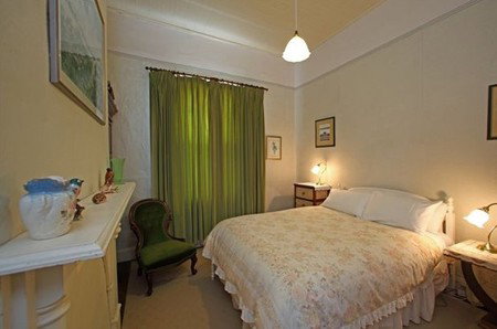 Estowen House - Accommodation Gold Coast 1