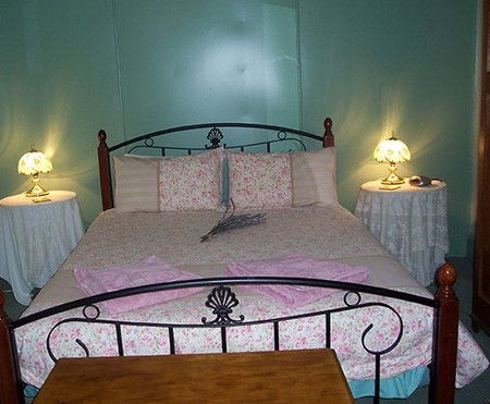 Hurlfield Farm Cottage - Gold Coast 4U 4