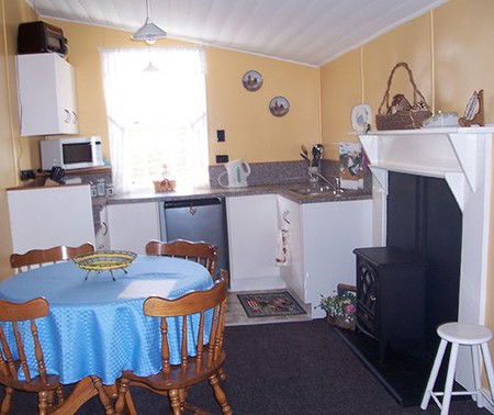 Hurlfield Farm Cottage - Gold Coast 4U 5