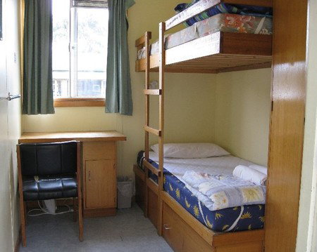 Strahan Backpackers YHA - Accommodation Gold Coast 2